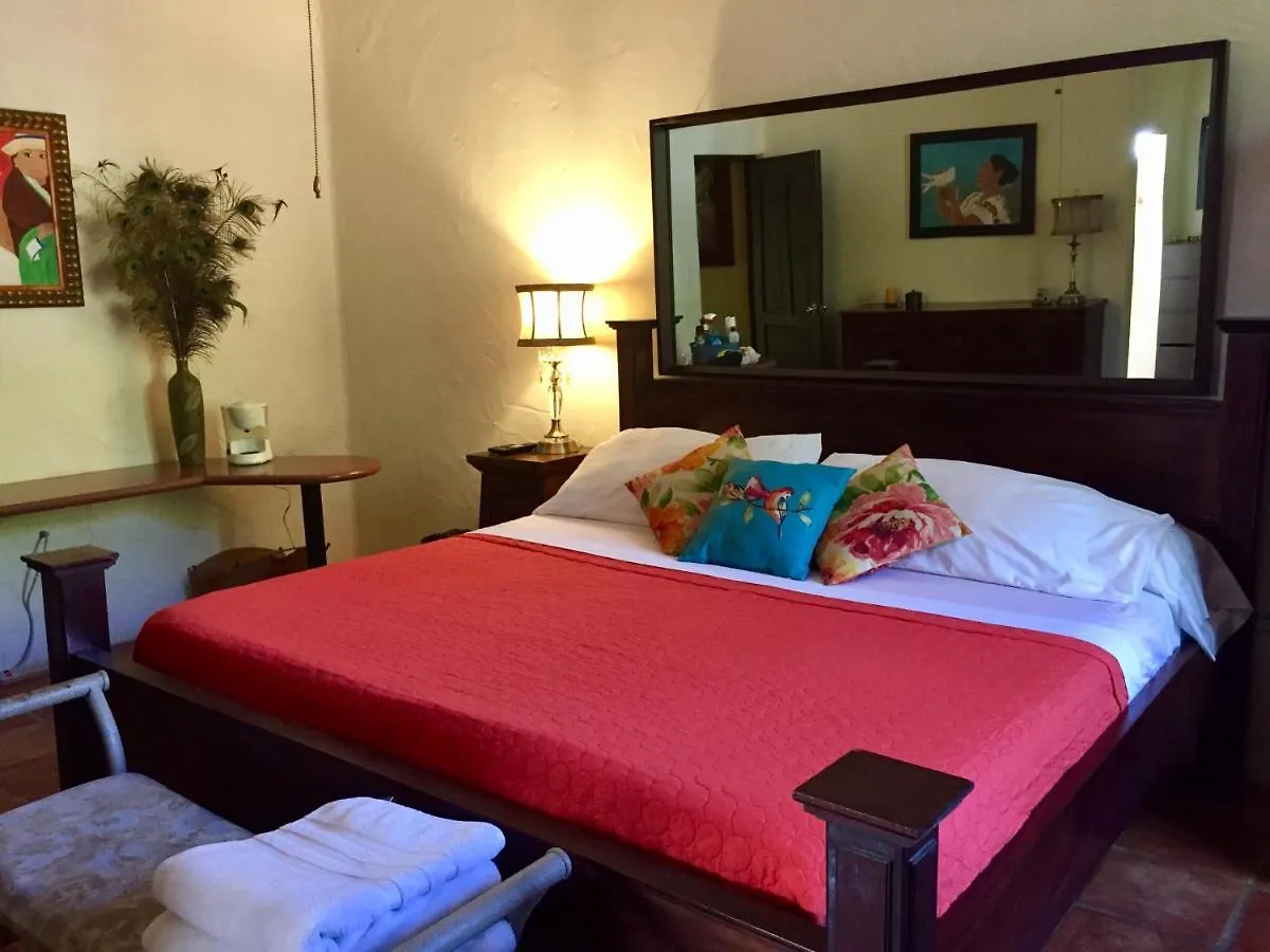 Villa Vassallo Ponce Bed and breakfast